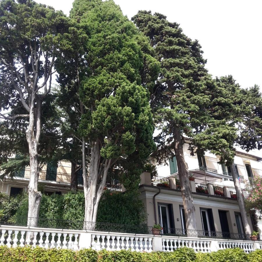 Elegant And Sea View Excelsior Apartment Levanto Eksteriør billede